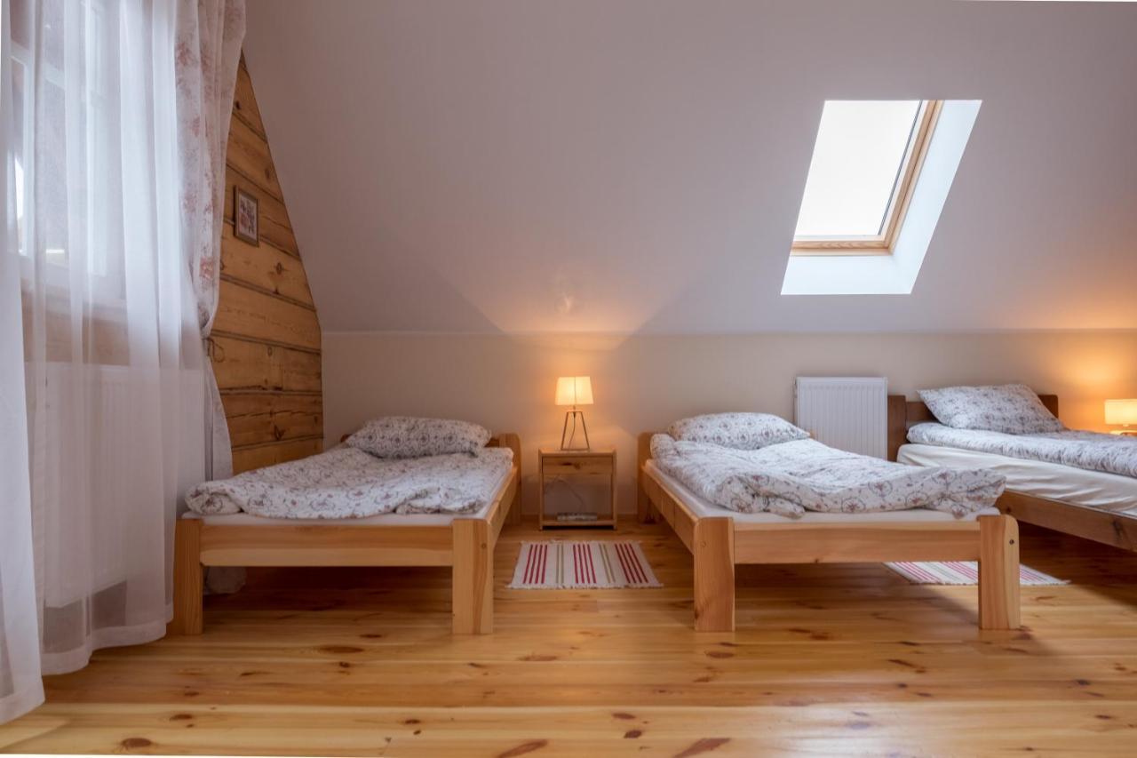 Miodowa Kolonia Bed and Breakfast Białowieża Exteriör bild